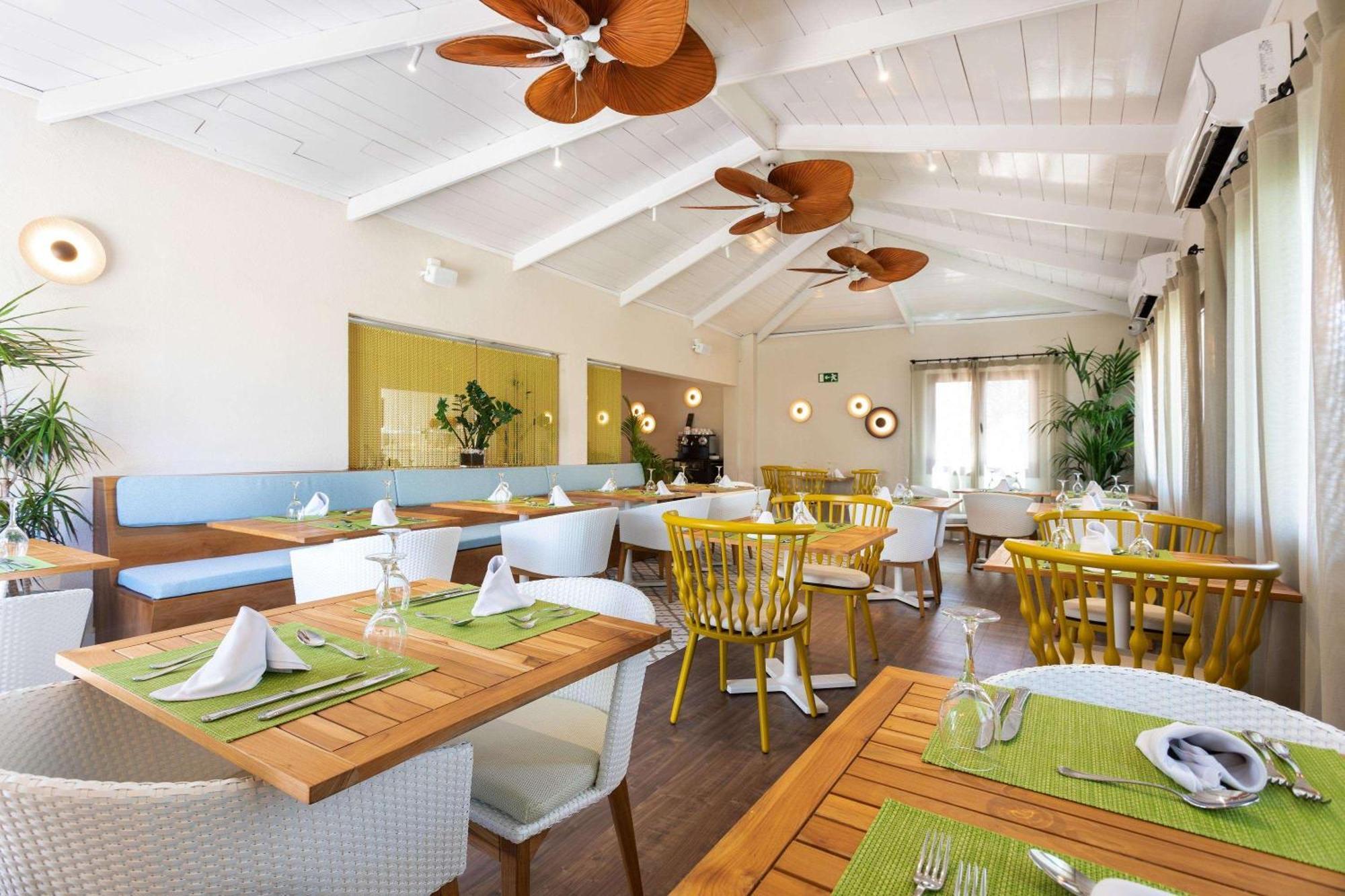 Alua Suites Fuerteventura Corralejo Exterior photo