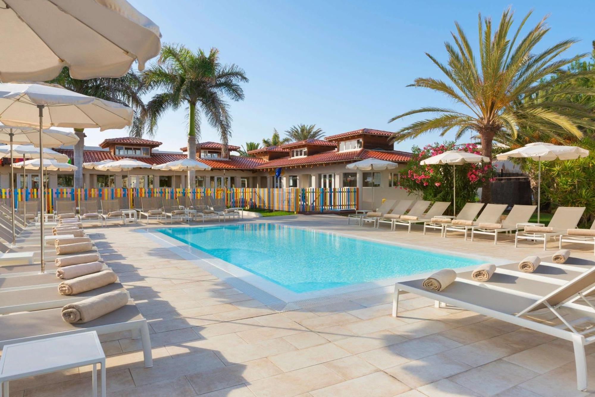 Alua Suites Fuerteventura Corralejo Exterior photo